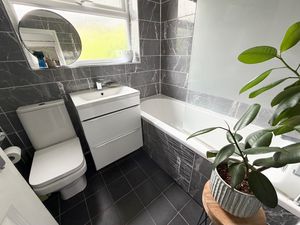Bathroom- click for photo gallery